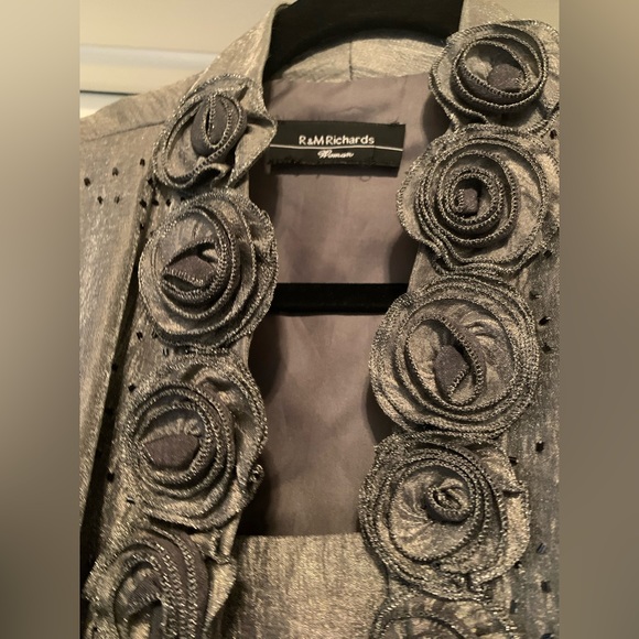 Silver Two Piece Special Occasion Top - Picture 3 of 8